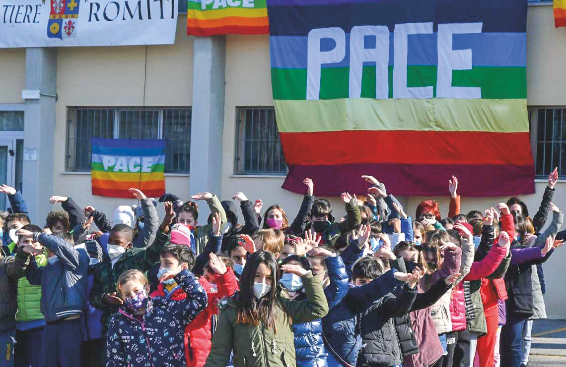 Pace in Ucraina: le iniziative della scuola – Forlì IN Magazine 01/22